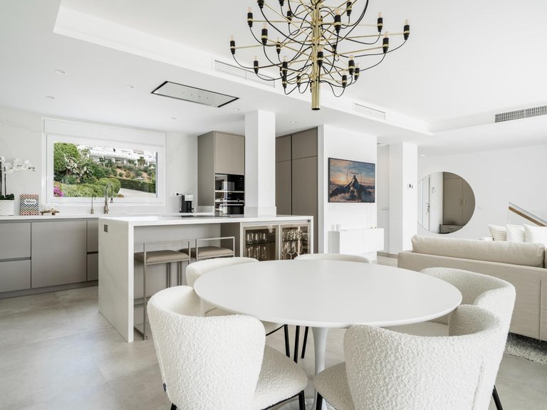 Town House for Sale in Marbella, Malaga 12