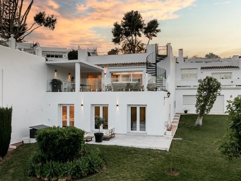 Town House for Sale in Marbella, Malaga 23