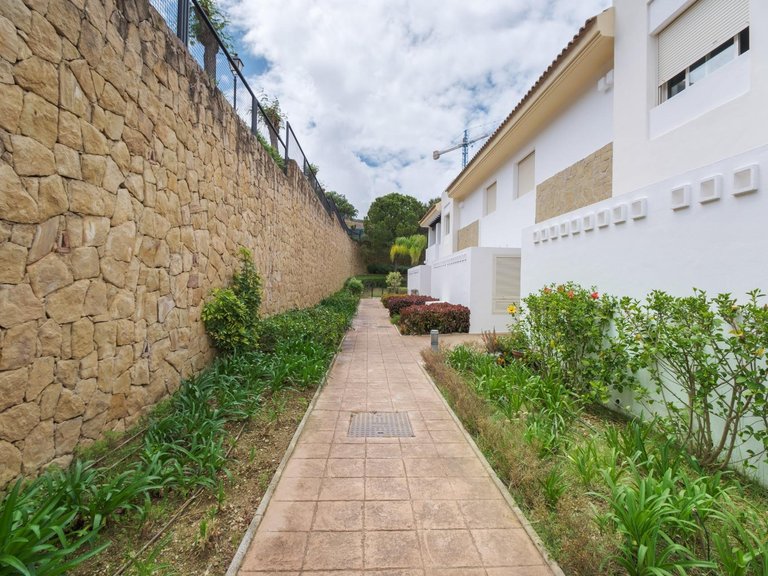 Town House for Sale in Mijas, Malaga 17