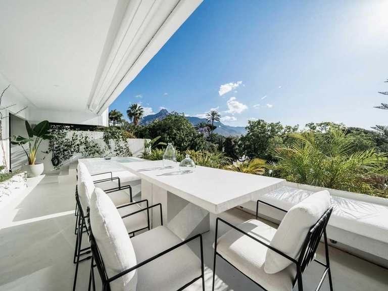 Apartment for Sale in Marbella, Malaga 1