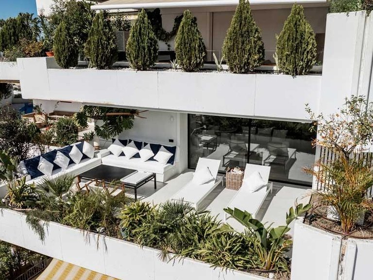 Apartment for Sale in Marbella, Malaga 25