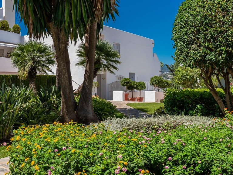 Apartment for Sale in Marbella, Malaga 45