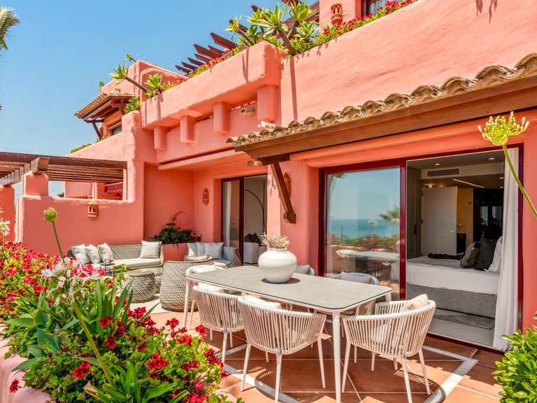Apartment for Sale in Estepona, Malaga 2