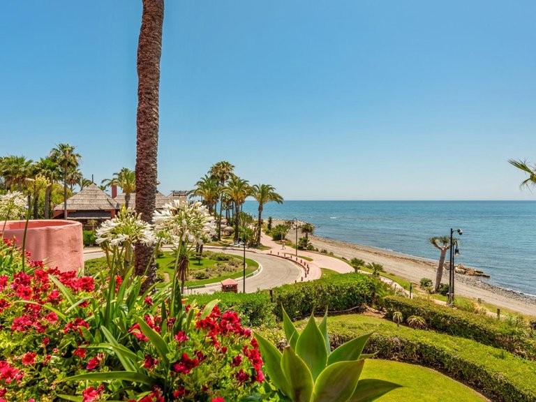 Apartment for Sale in Estepona, Malaga 9