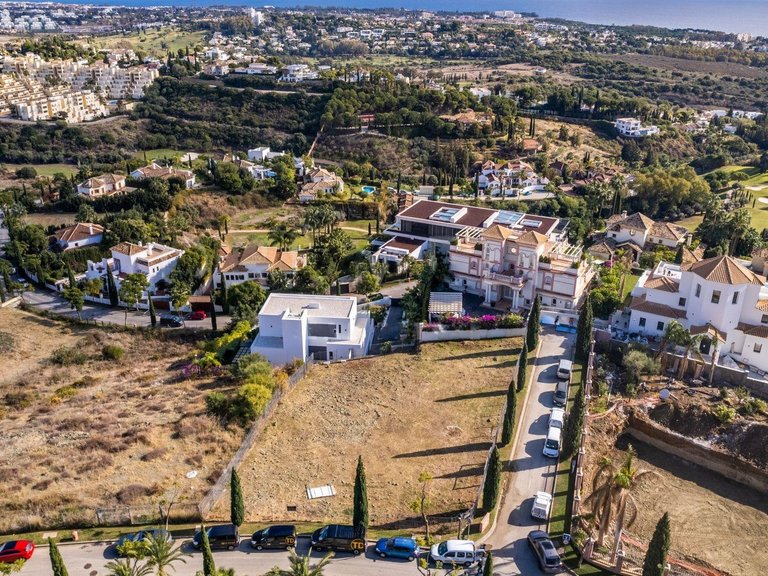 Plot for Sale in Benahavis, Malaga 13