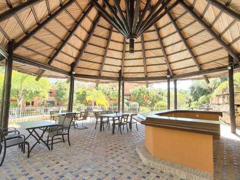 Apartment for Sale in Marbella, Malaga 18