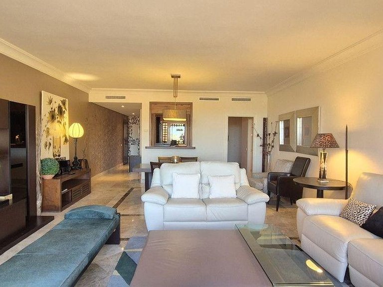 Apartment for Sale in Marbella, Malaga 29