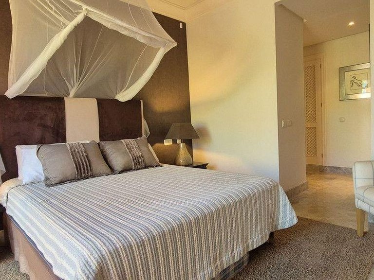 Apartment for Sale in Marbella, Malaga 41