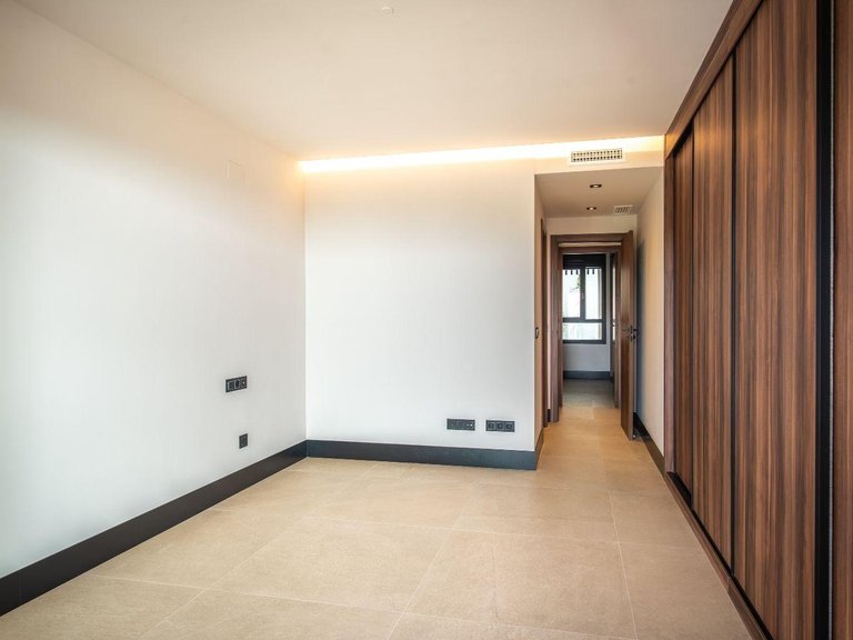 Apartment for Sale in Marbella, Malaga 10