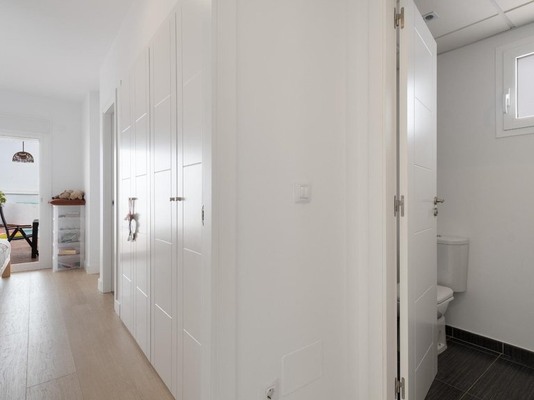 Villa for Sale in Benalmádena, Malaga 12