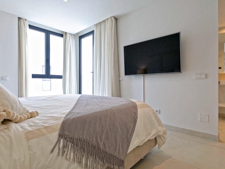 Apartment for Sale in Fuengirola, Malaga 18