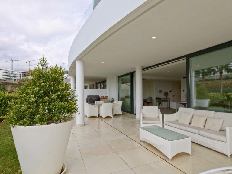 Apartment for Sale in Fuengirola, Malaga 31