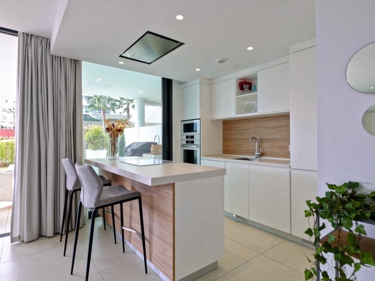 Apartment for Sale in Fuengirola, Malaga 8