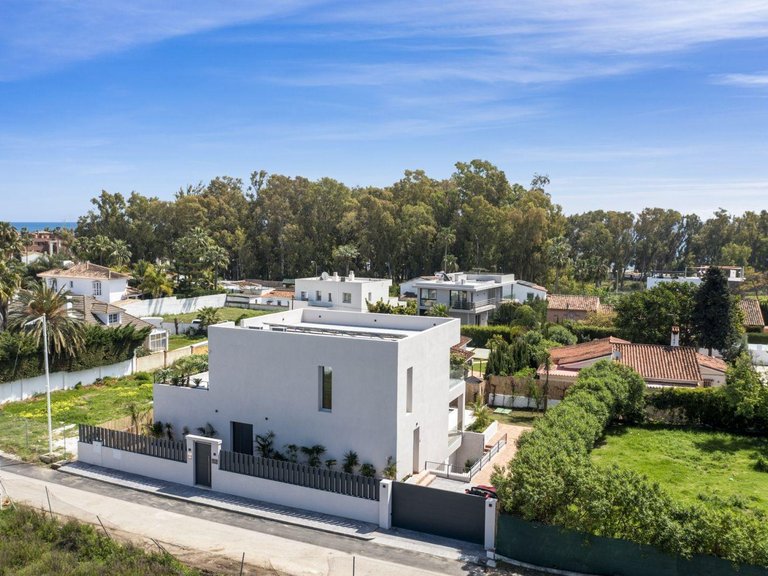 Apartment for Sale in Marbella, Malaga 75