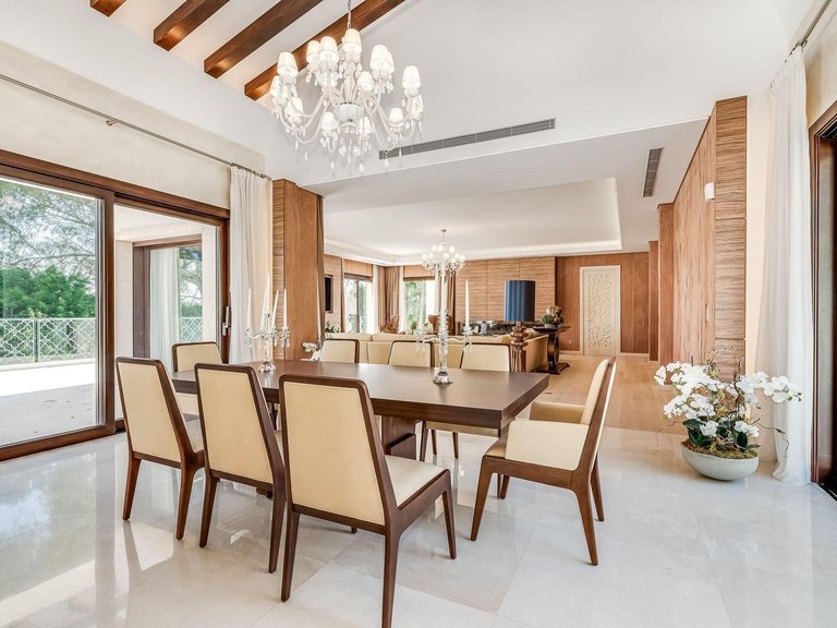 Villa for Sale in Marbella, Malaga 27