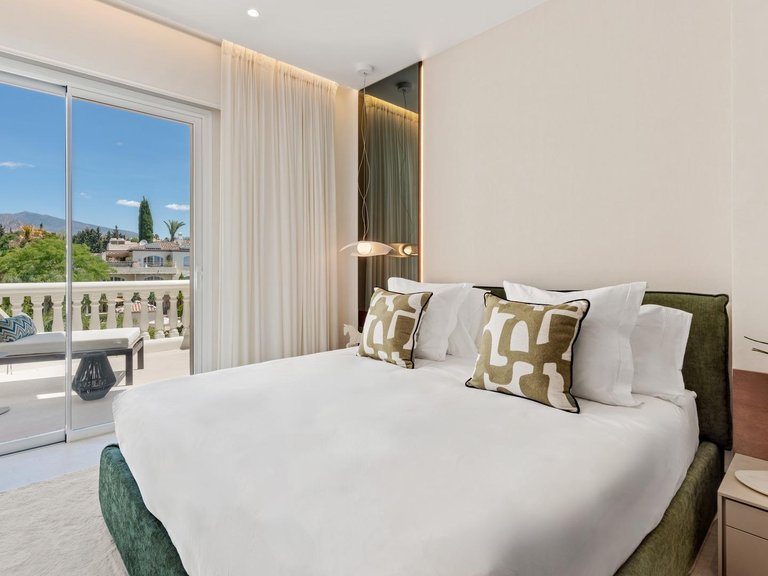 Apartment for Sale in Estepona, Malaga 15