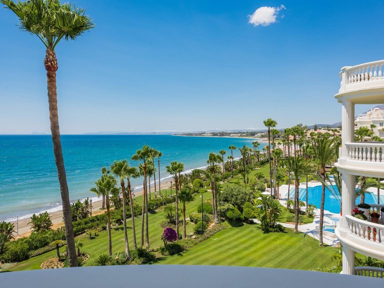 Apartment for Sale in Estepona, Malaga 2