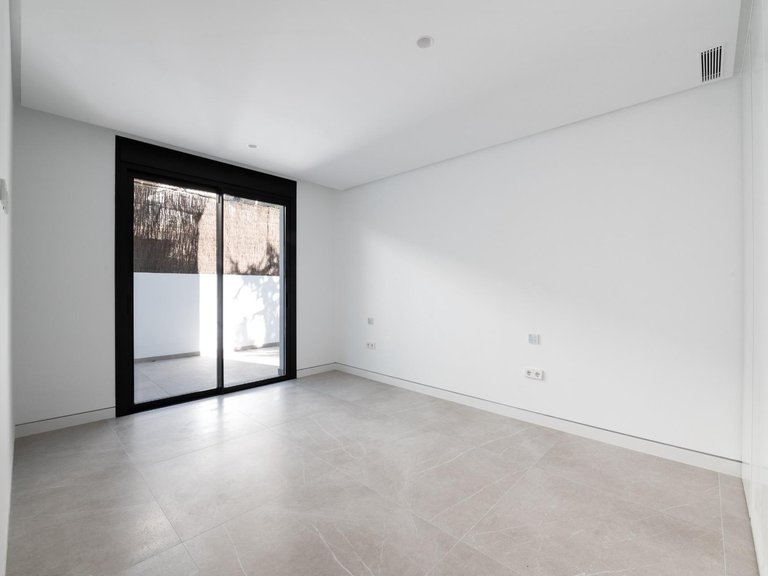 Apartment for Sale in Benahavis, Malaga 78