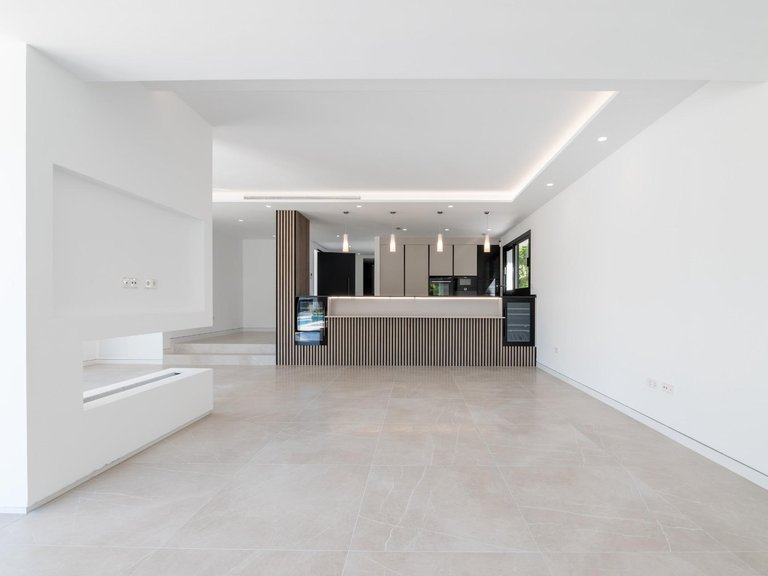 Apartment for Sale in Benahavis, Malaga 92