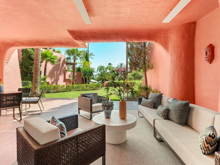 Apartment for Sale in Estepona, Malaga 2