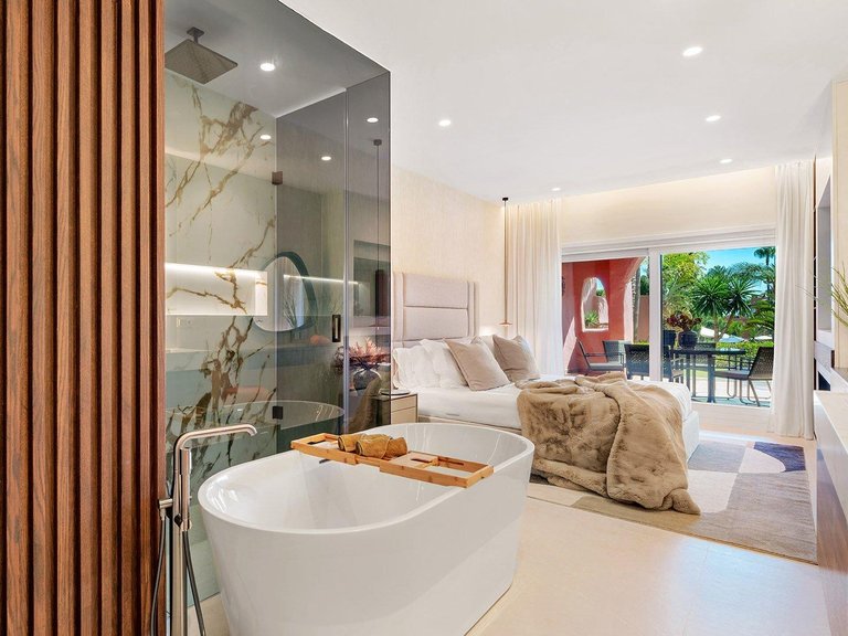 Apartment for Sale in Estepona, Malaga 21