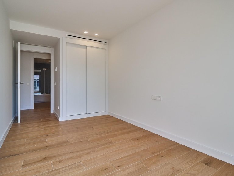 Apartment for Sale in Fuengirola, Malaga 15