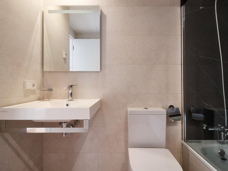 Apartment for Sale in Fuengirola, Malaga 18