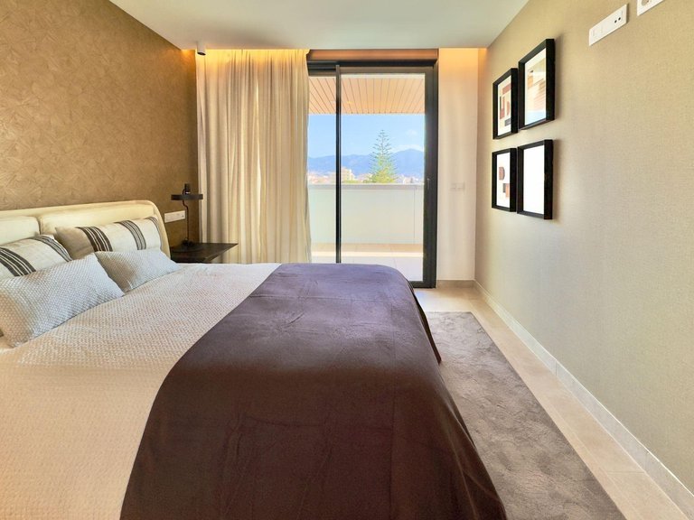 Apartment for Sale in Fuengirola, Malaga 17