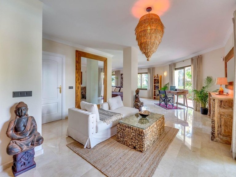 Apartment for Sale in Marbella, Malaga 10