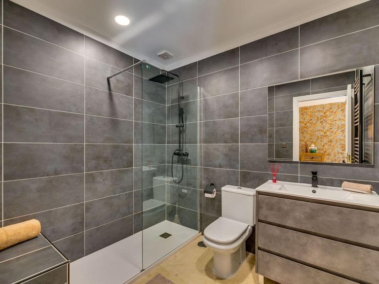 Apartment for Sale in Marbella, Malaga 23