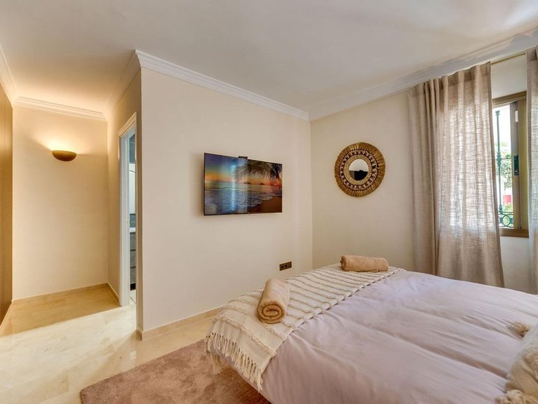 Apartment for Sale in Marbella, Malaga 45