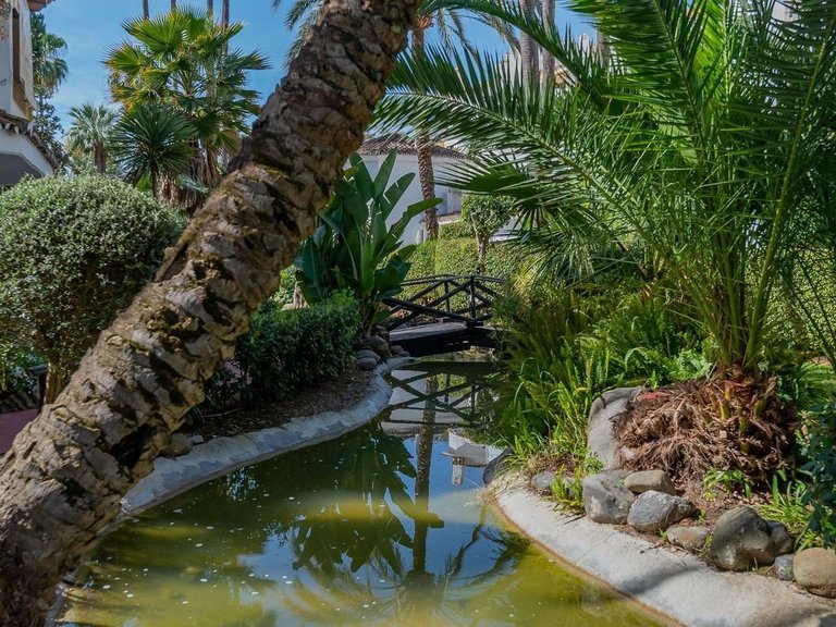 Apartment for Sale in Marbella, Malaga 72