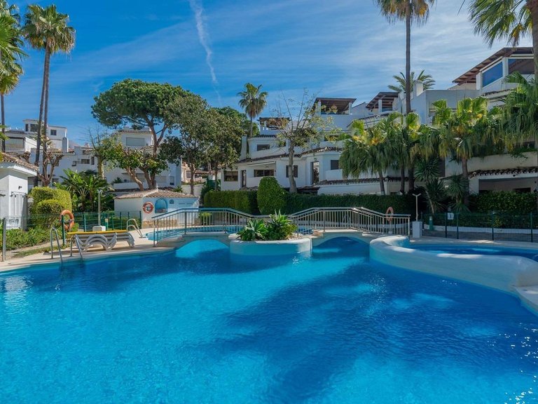 Apartment for Sale in Marbella, Malaga 74