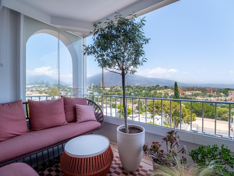 Apartment for Sale in Marbella, Malaga 1