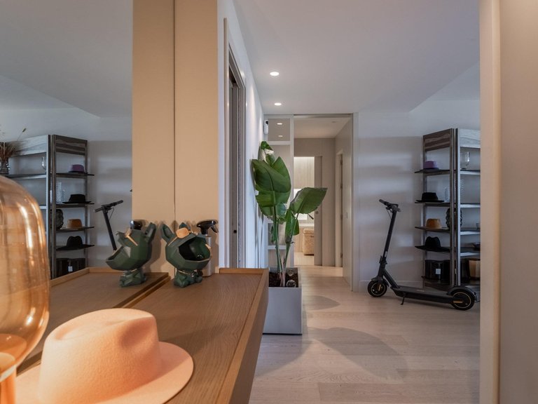 Apartment for Sale in Marbella, Malaga 37