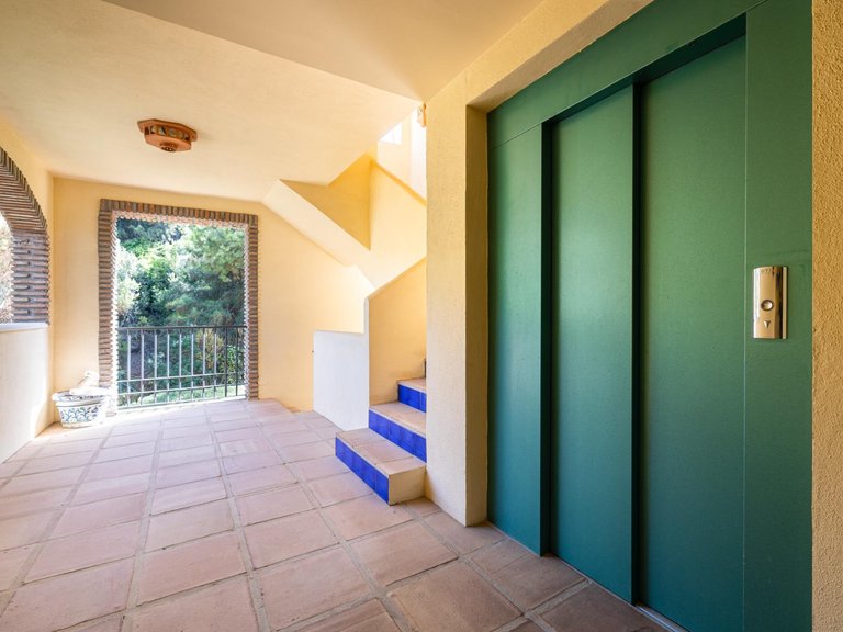 Apartment for Sale in Benahavis, Malaga 22