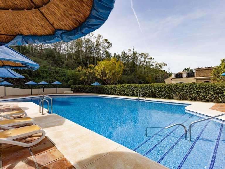 Apartment for Sale in Benahavis, Malaga 29