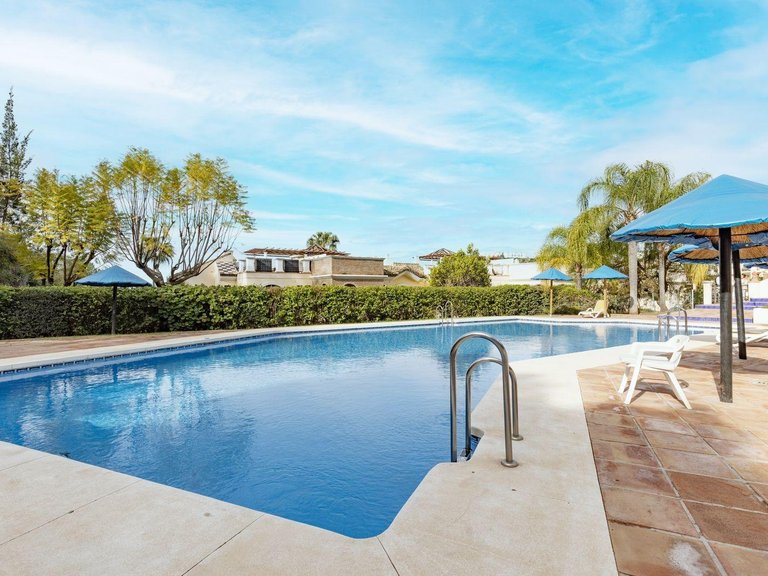 Apartment for Sale in Benahavis, Malaga 30