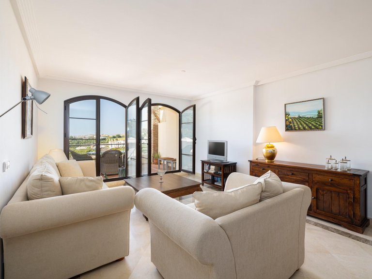 Apartment for Sale in Benahavis, Malaga 7