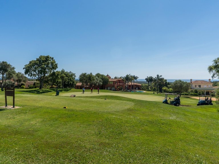 Apartment for Sale in Sotogrande, Cadiz 35
