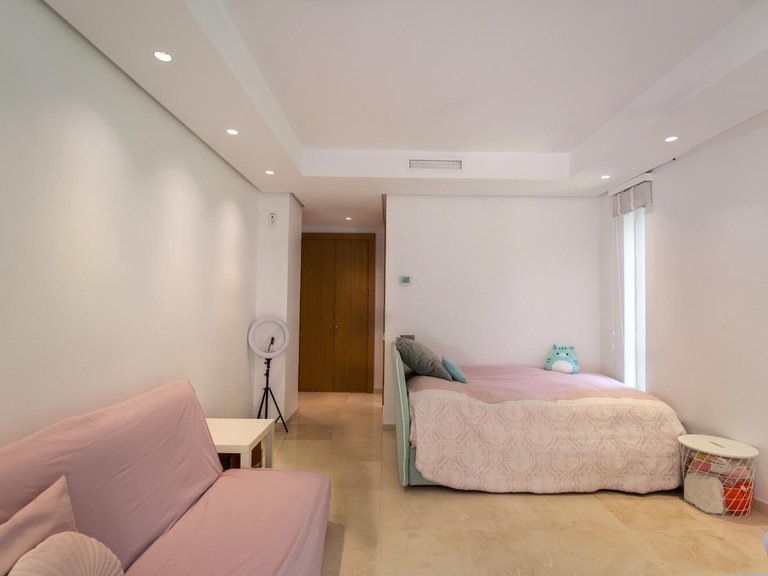 Apartment for Sale in Marbella, Malaga 23