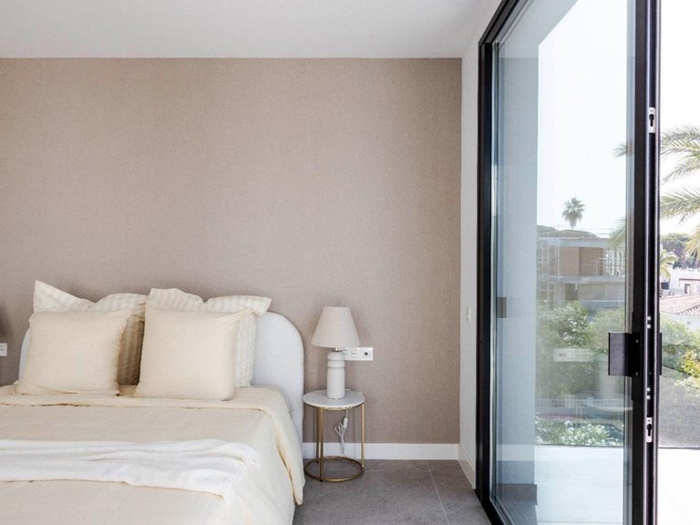 Villa for Sale in Marbella, Malaga 24