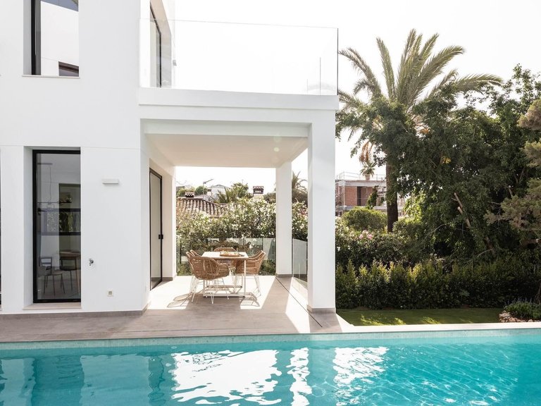 Villa for Sale in Marbella, Malaga 35