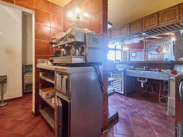 Apartment for Sale in Marbella, Malaga 18