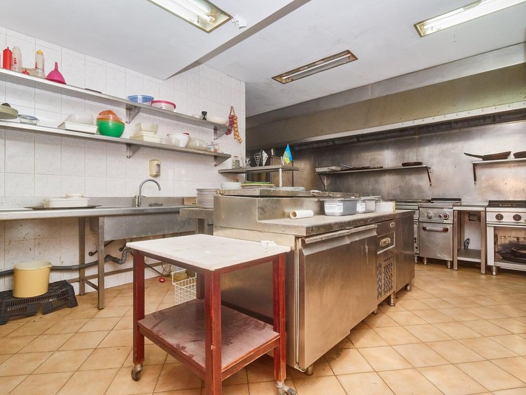 Apartment for Sale in Marbella, Malaga 19