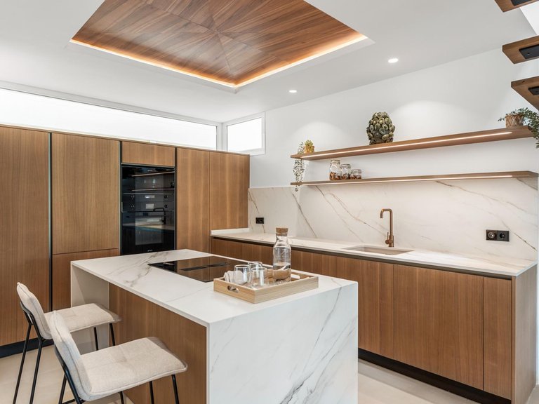 Town House for Sale in Benahavis, Malaga 10