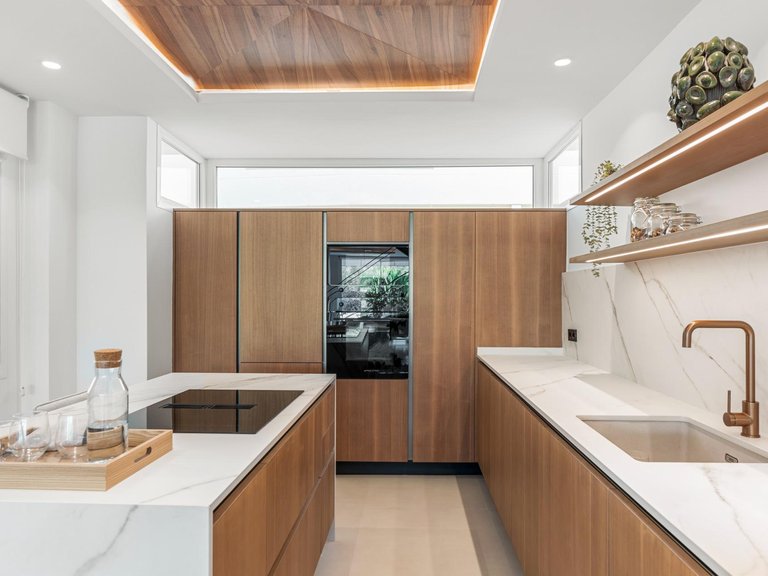 Town House for Sale in Benahavis, Malaga 11