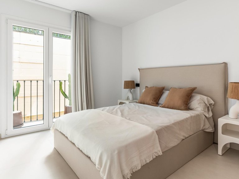 Town House for Sale in Benahavis, Malaga 15