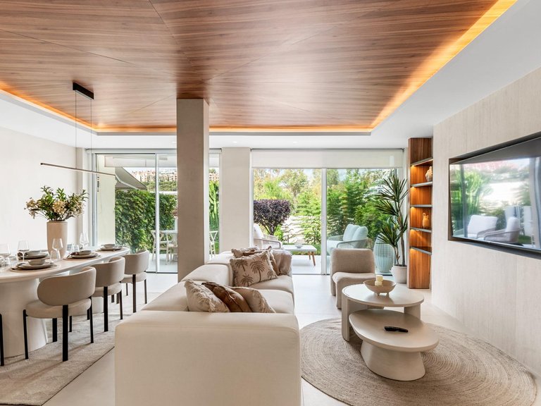 Town House for Sale in Benahavis, Malaga 3