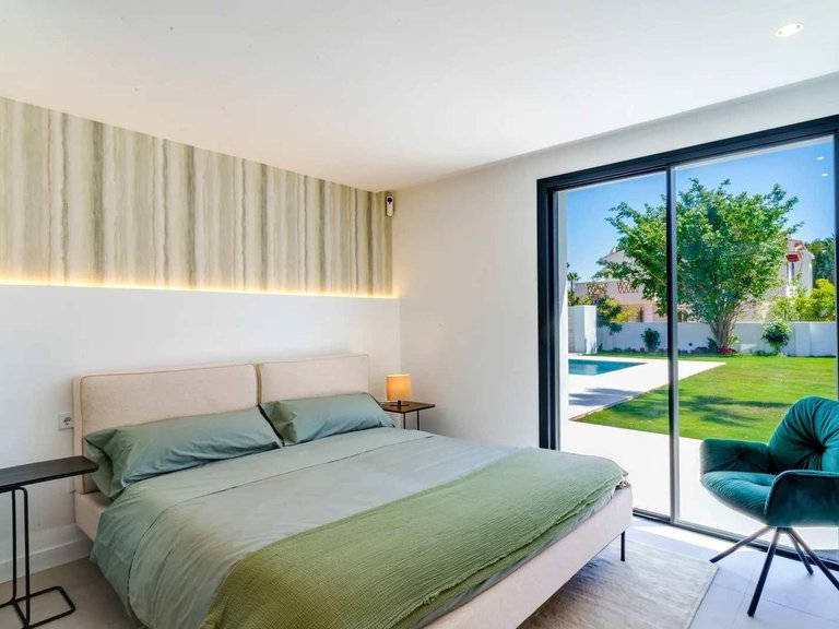 Villa for Sale in Elviria, Malaga 19